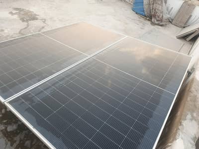 Solar Panels Available for Urgent Sale