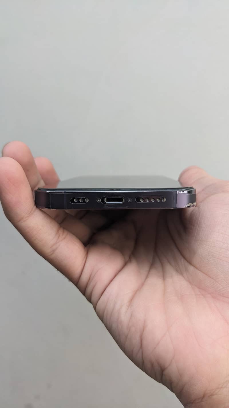 Apple iPhone 14 Pro 9