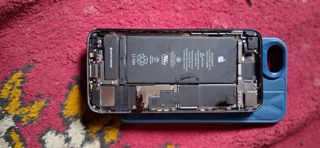 Apple iPhone SE 2020