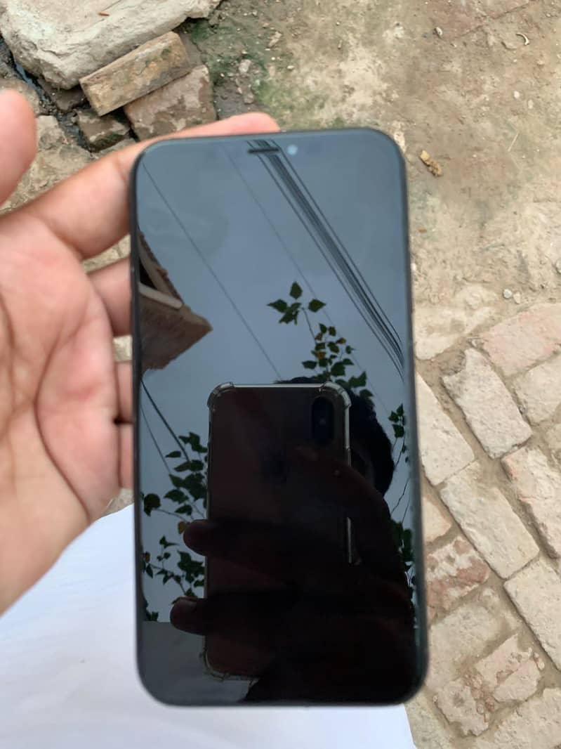Apple iPhone XR 3
