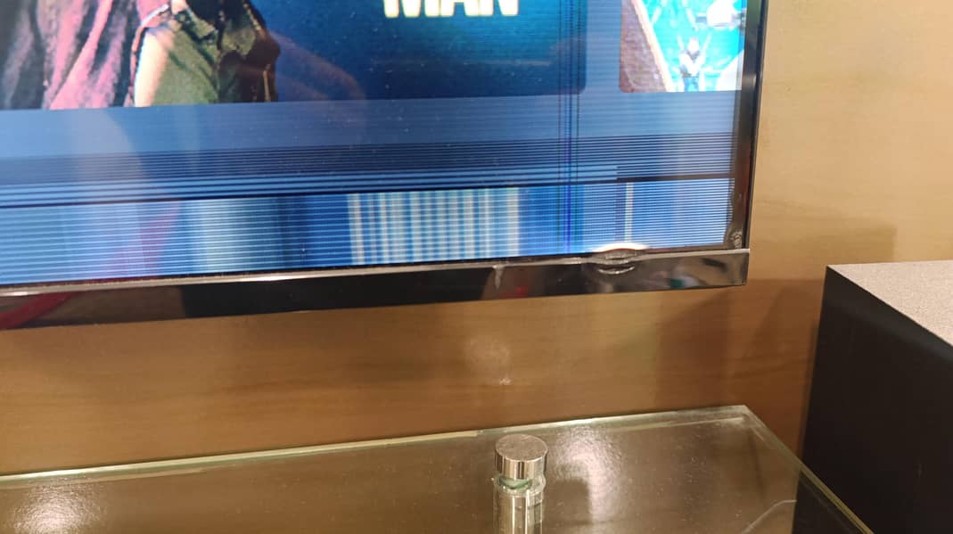 Haier LED TV 5