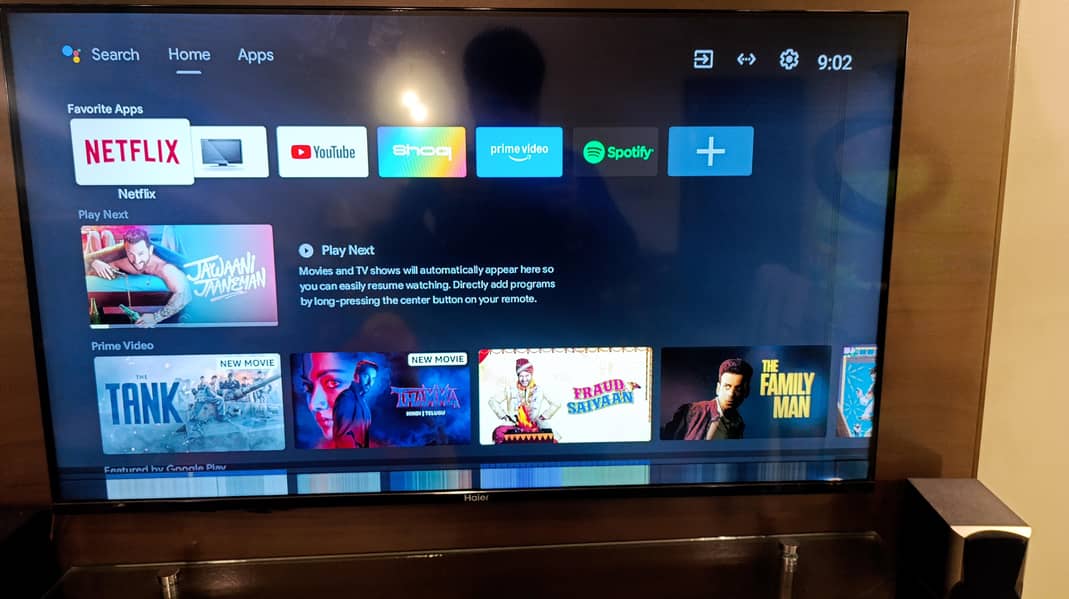 Haier LED TV 8