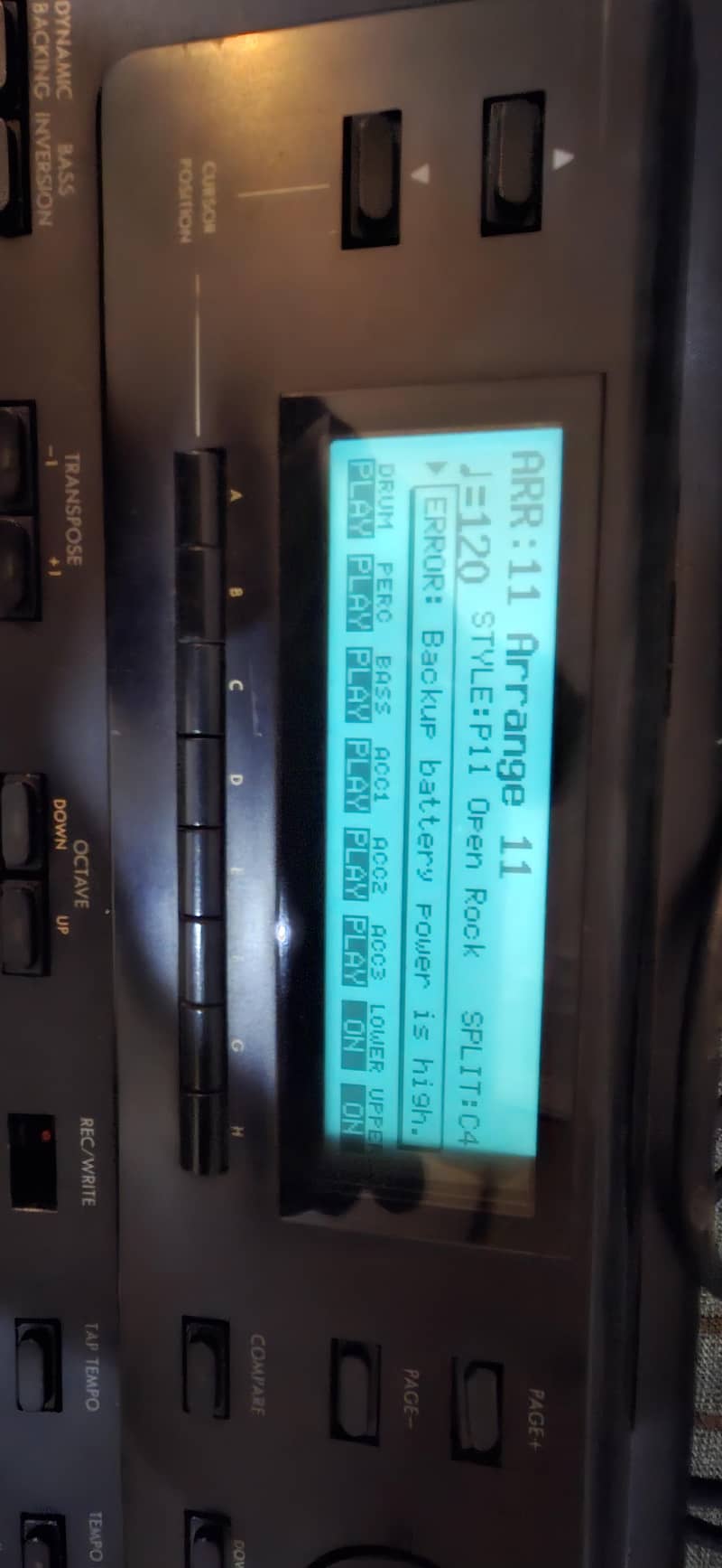 Korg i2 4