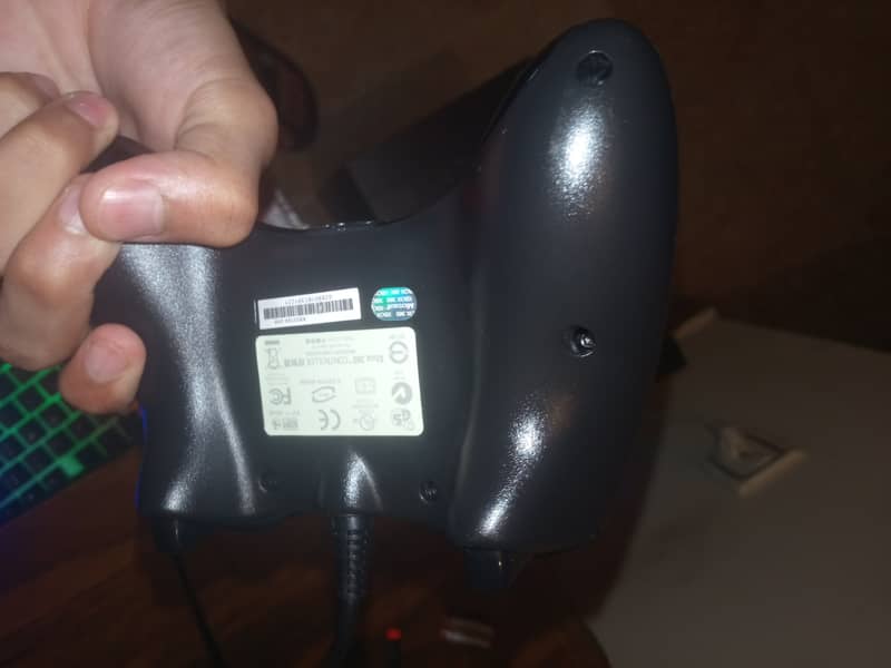 Xbox 360 New Wired Controller 1