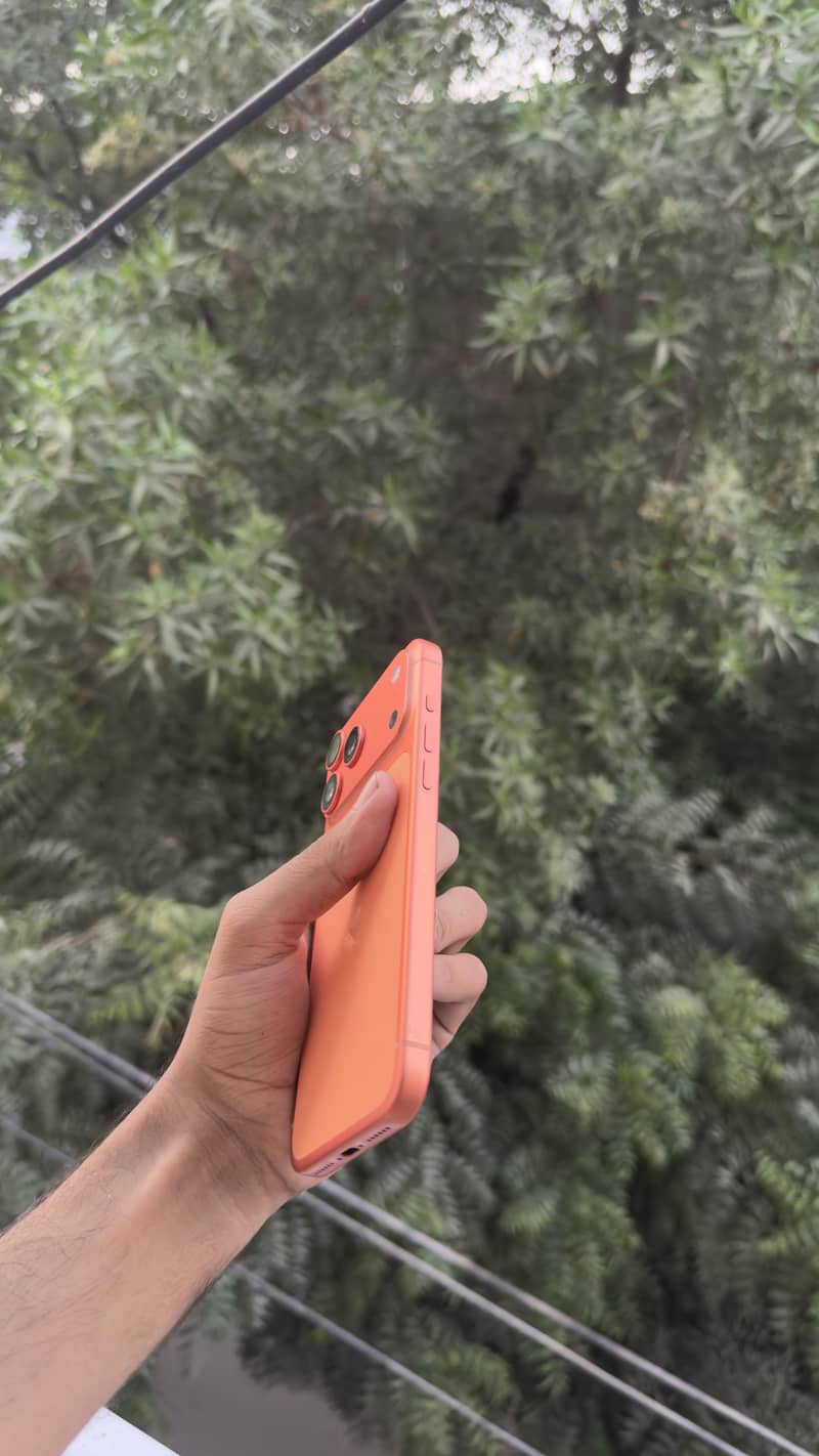 Apple iPhone 17 Pro Max 9