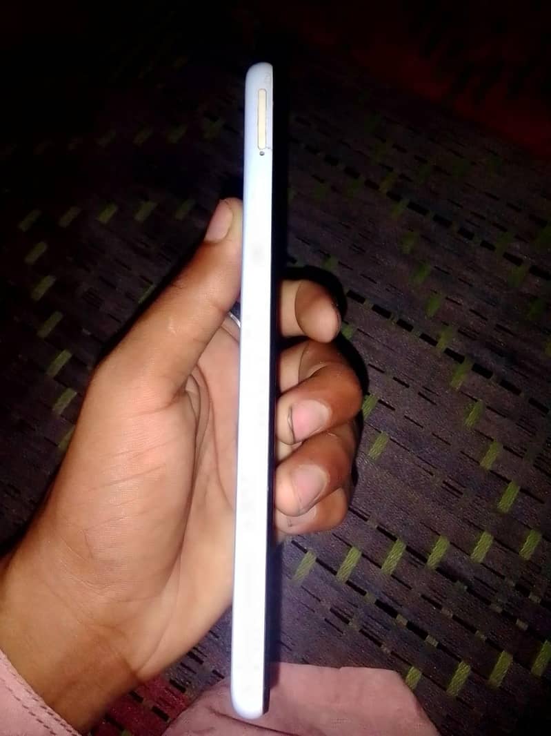 Samsung Mobile A13 7