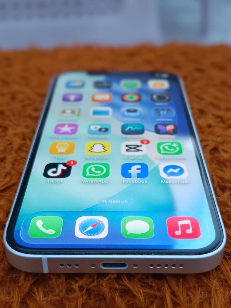 Apple iPhone 12 0
