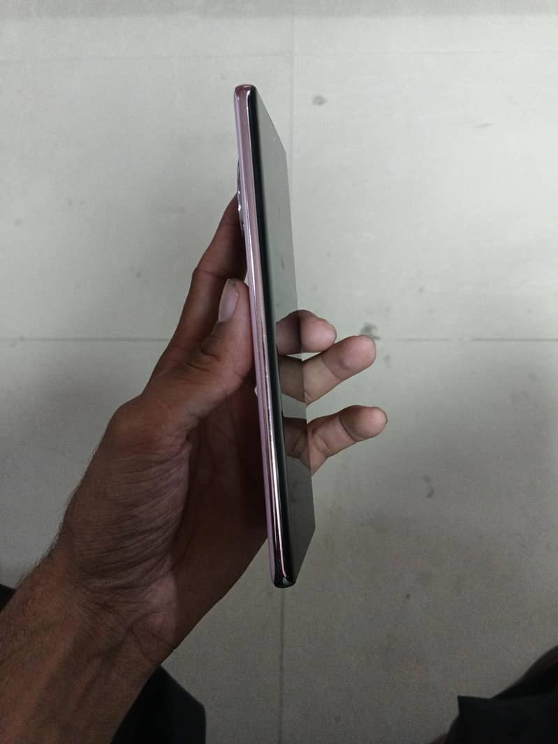 Infinix Zero 40 1