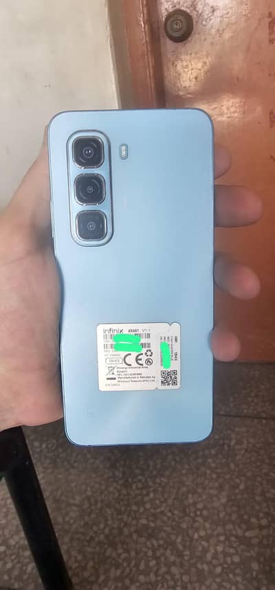 Infinix hot 50 pro 8/128 condition 10/10 Only exchange not for sell