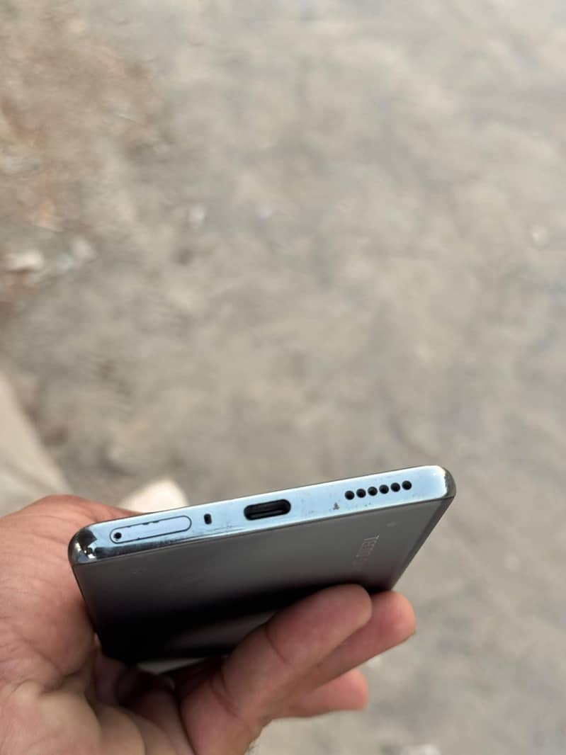 Tecno CAMON 40 Pro 6