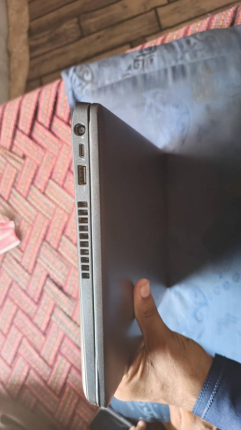 Dell leptop 8