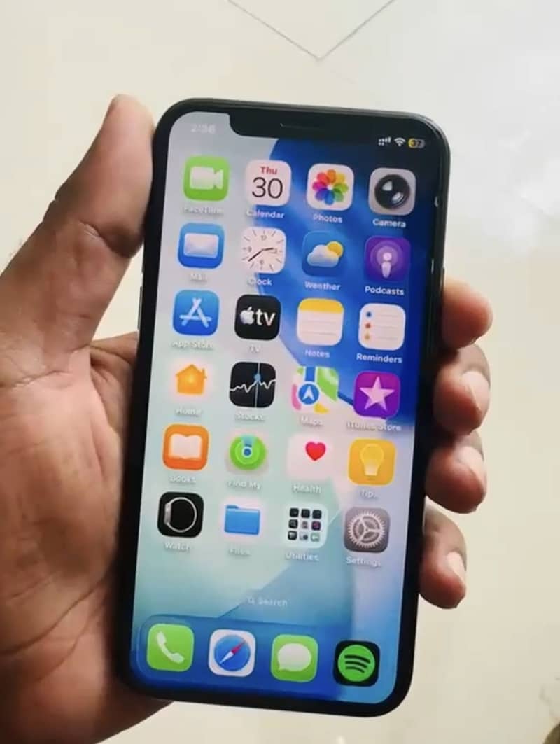 Apple iPhone 11 Pro 2
