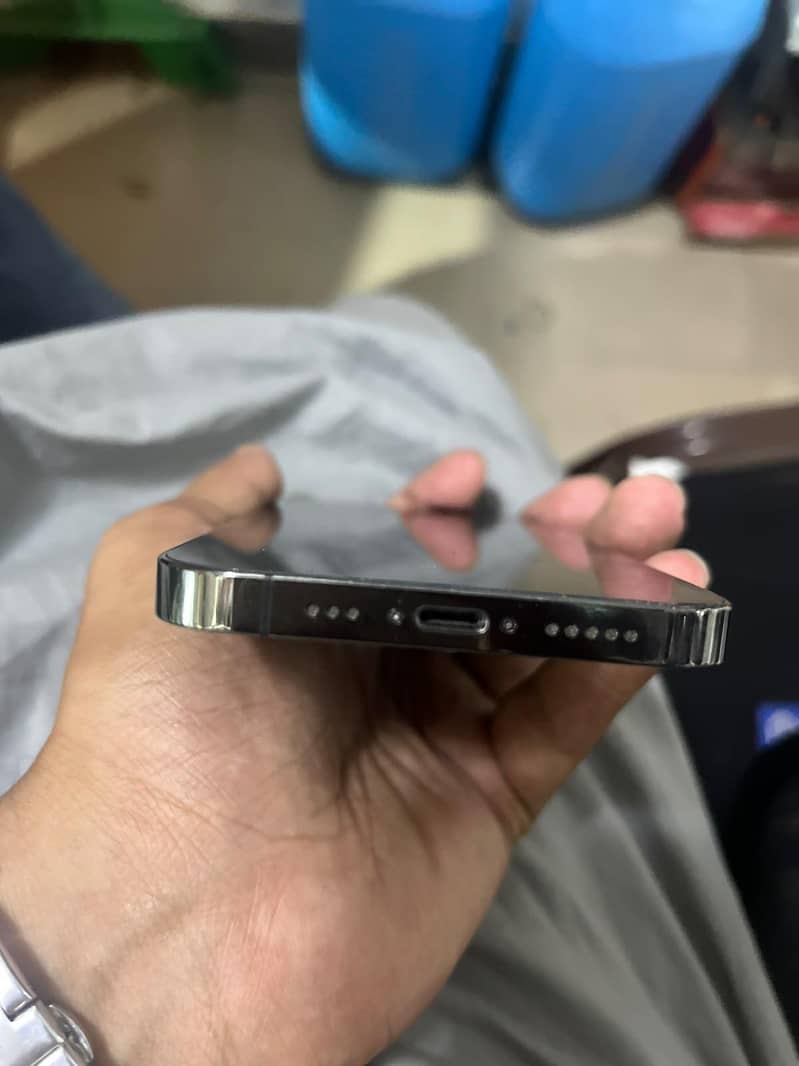 Apple iPhone 12 Pro 5