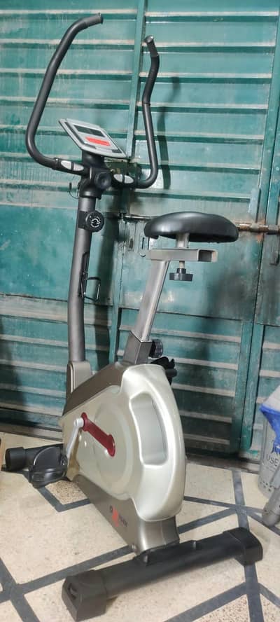 exercise cycle 0316/1736/128 spin bike magnetic bike treadmill airbike