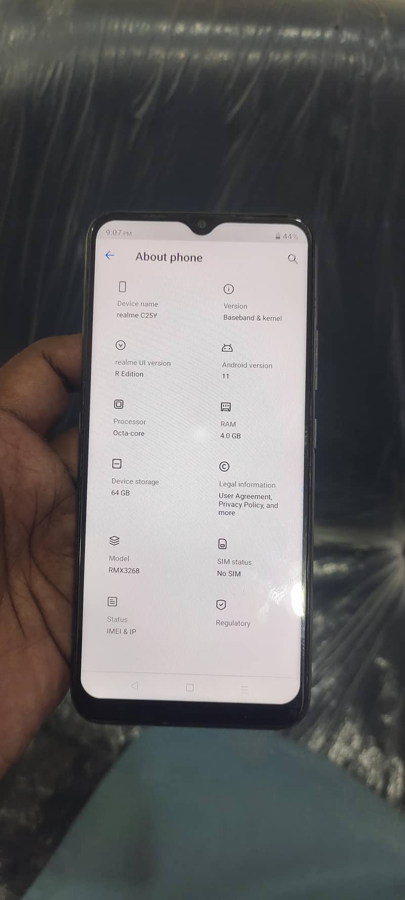 Realme C25Y 1