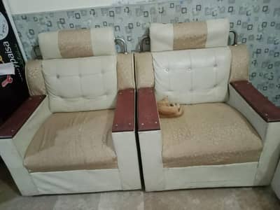 5 seater sofa used condition like new
