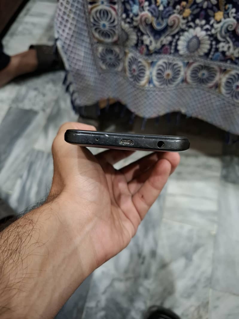 Xiaomi Redmi A1 Plus 3