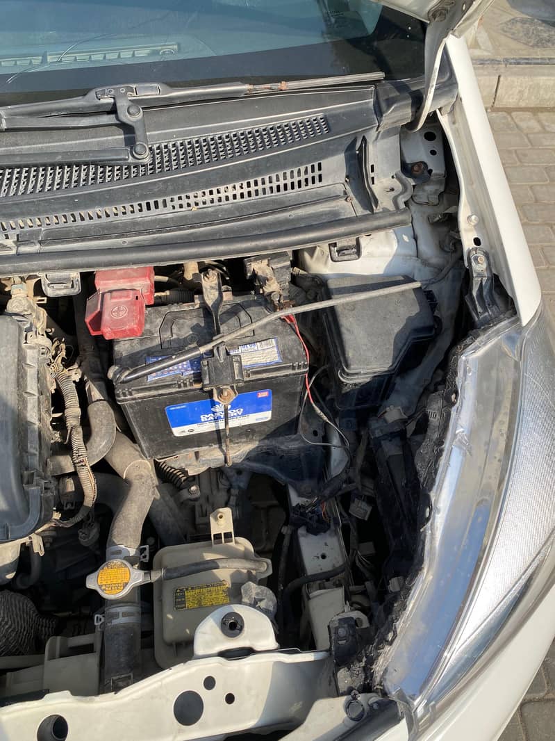 Toyota Vitz 2012 8