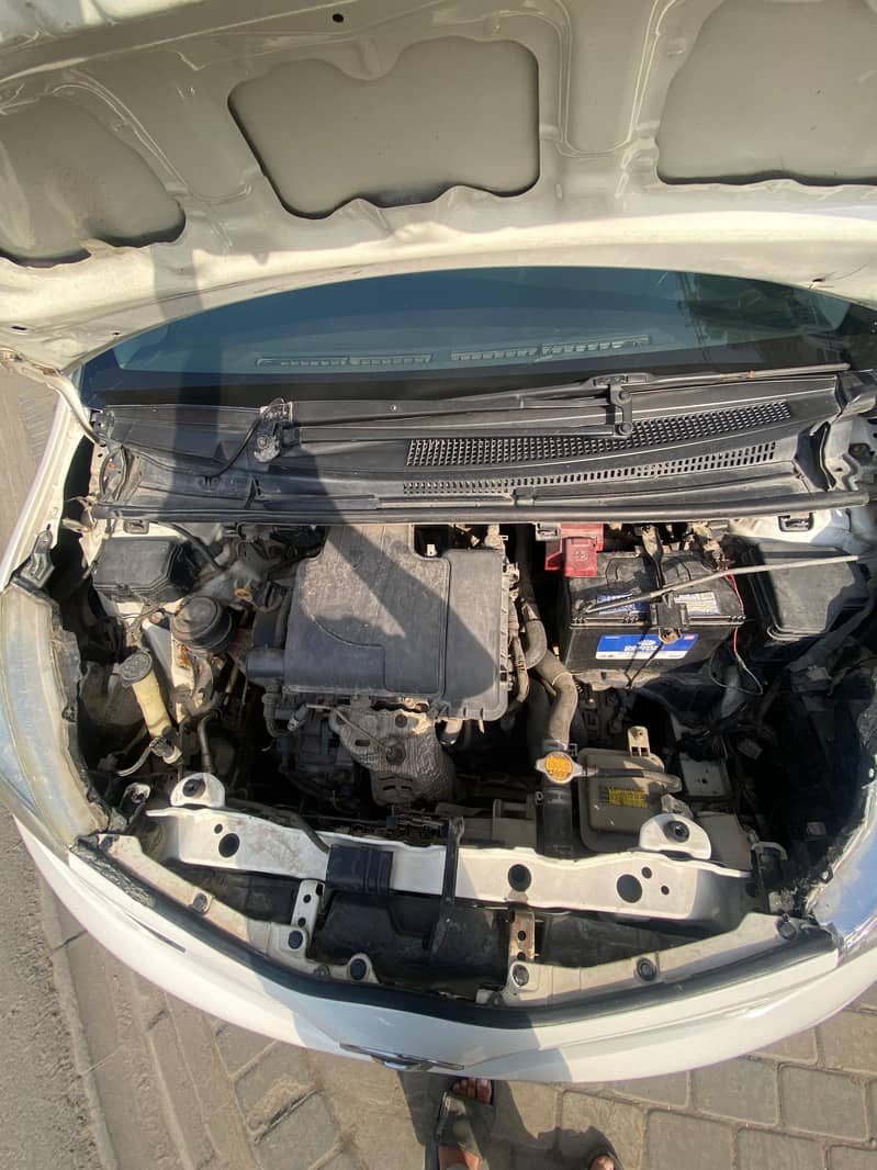 Toyota Vitz 2012 9