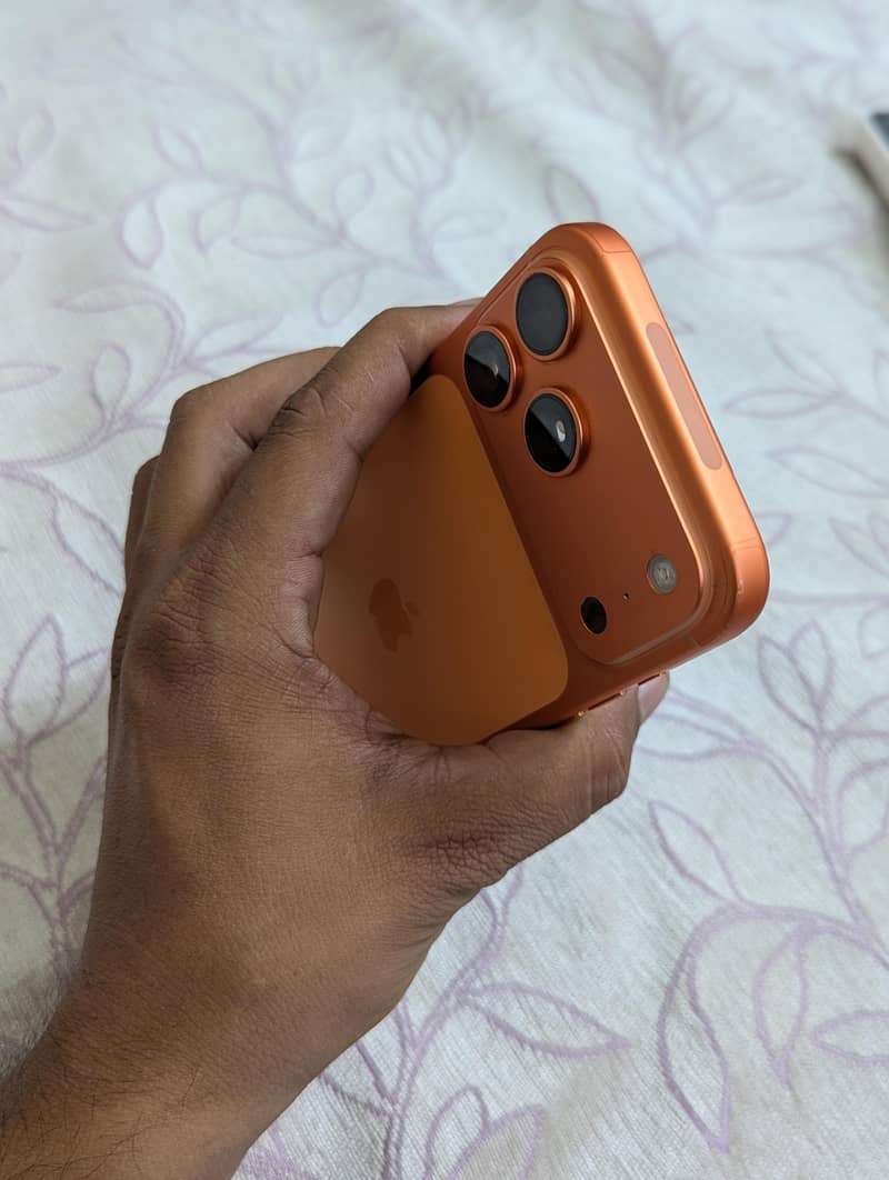 Apple iPhone 17 Pro Max 1