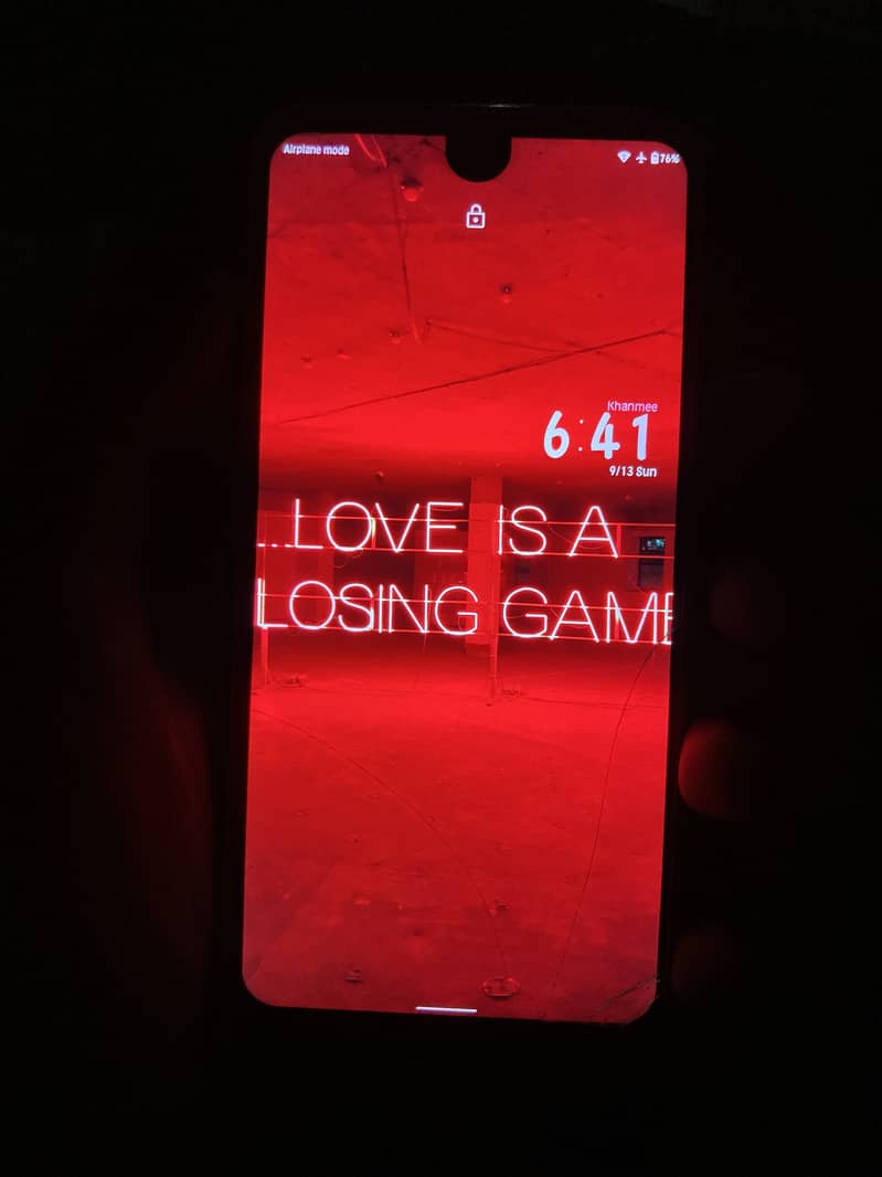 Sharp Aquos R2 0
