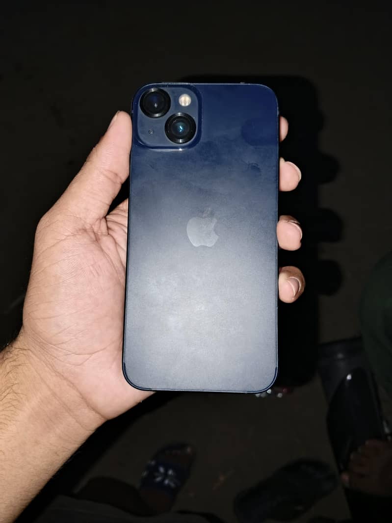 Apple iPhone 13 6