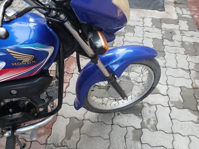 want to sell my priodor urgent. price is almost final.