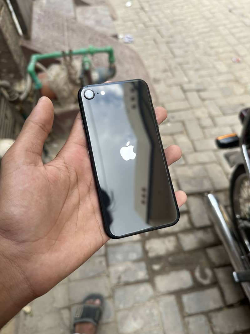Apple iPhone SE 1