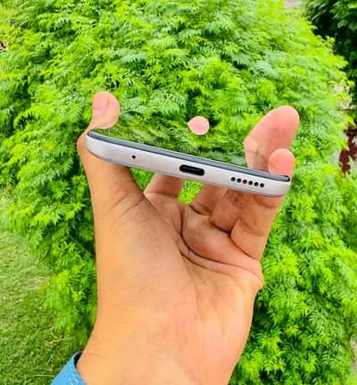 Vivo S1 Pro mobile 8/128/gb 10 by 10 condition for sale