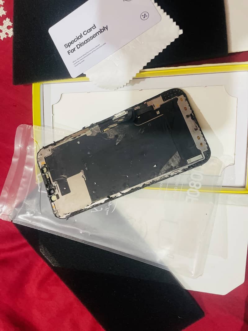 iPhone 12 Original Panel 2