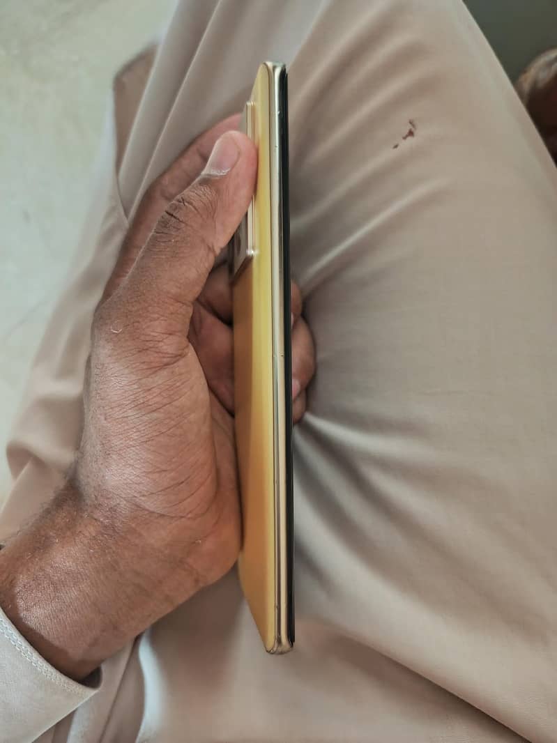 Infinix Note 40 Pro 2
