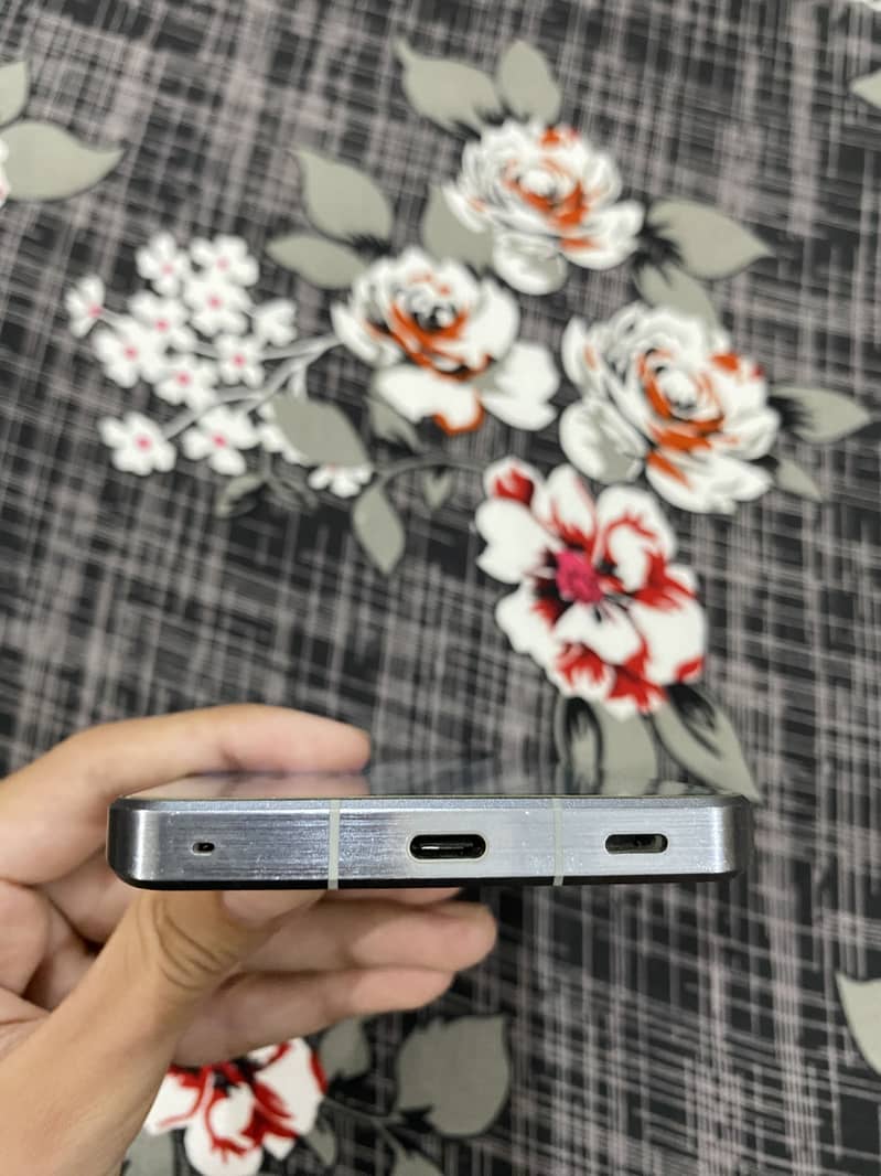 Sharp Aquos R7 3