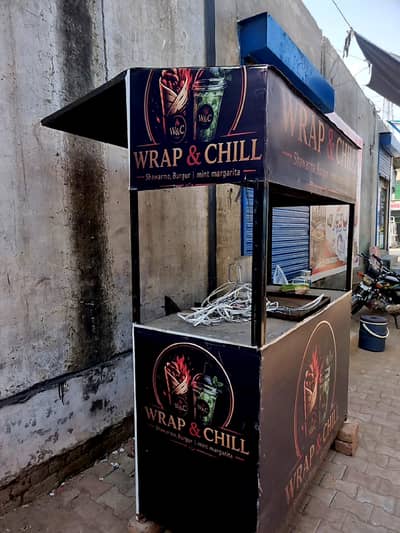 Fast Food Stall for rent/Sale available (miani)