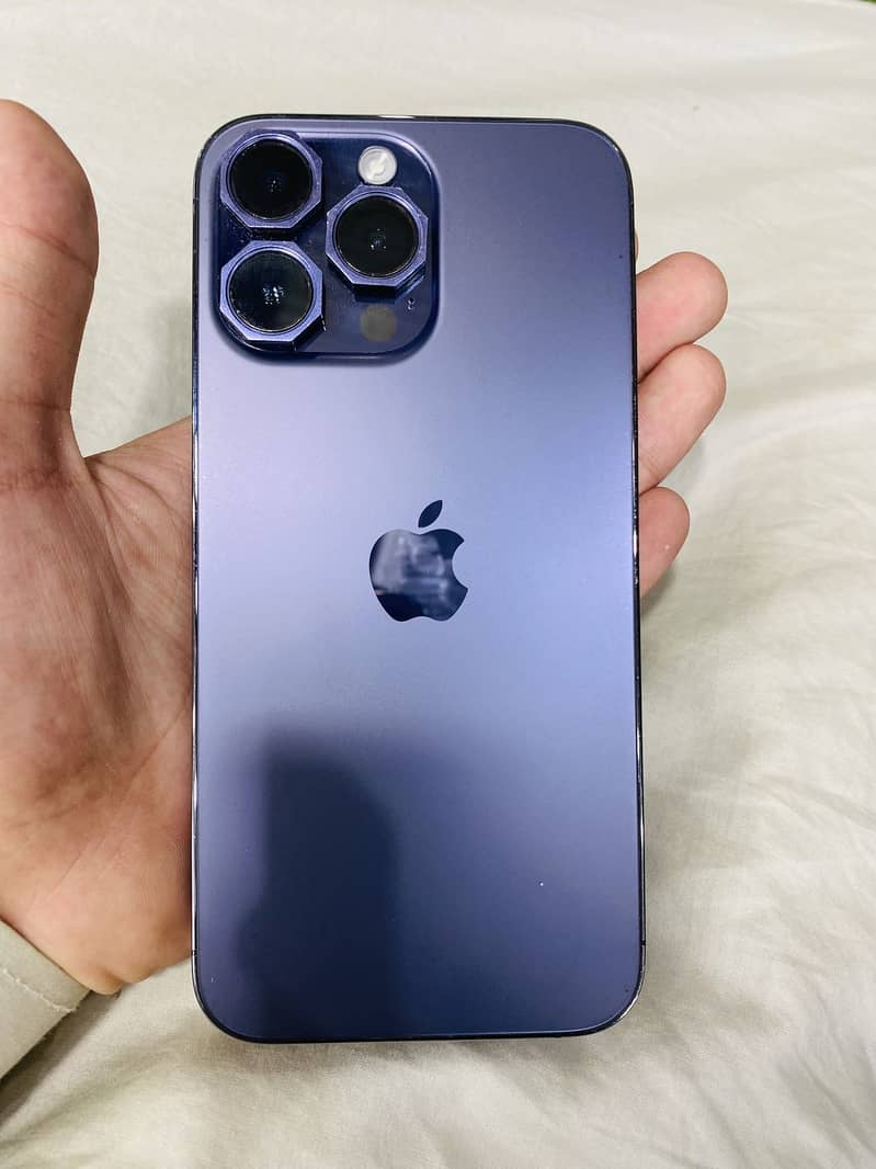 Apple iPhone 14 Pro Max 0
