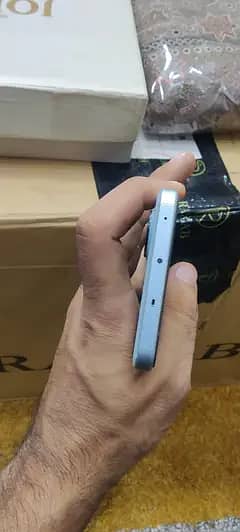 One Plus Ace 2V 2
