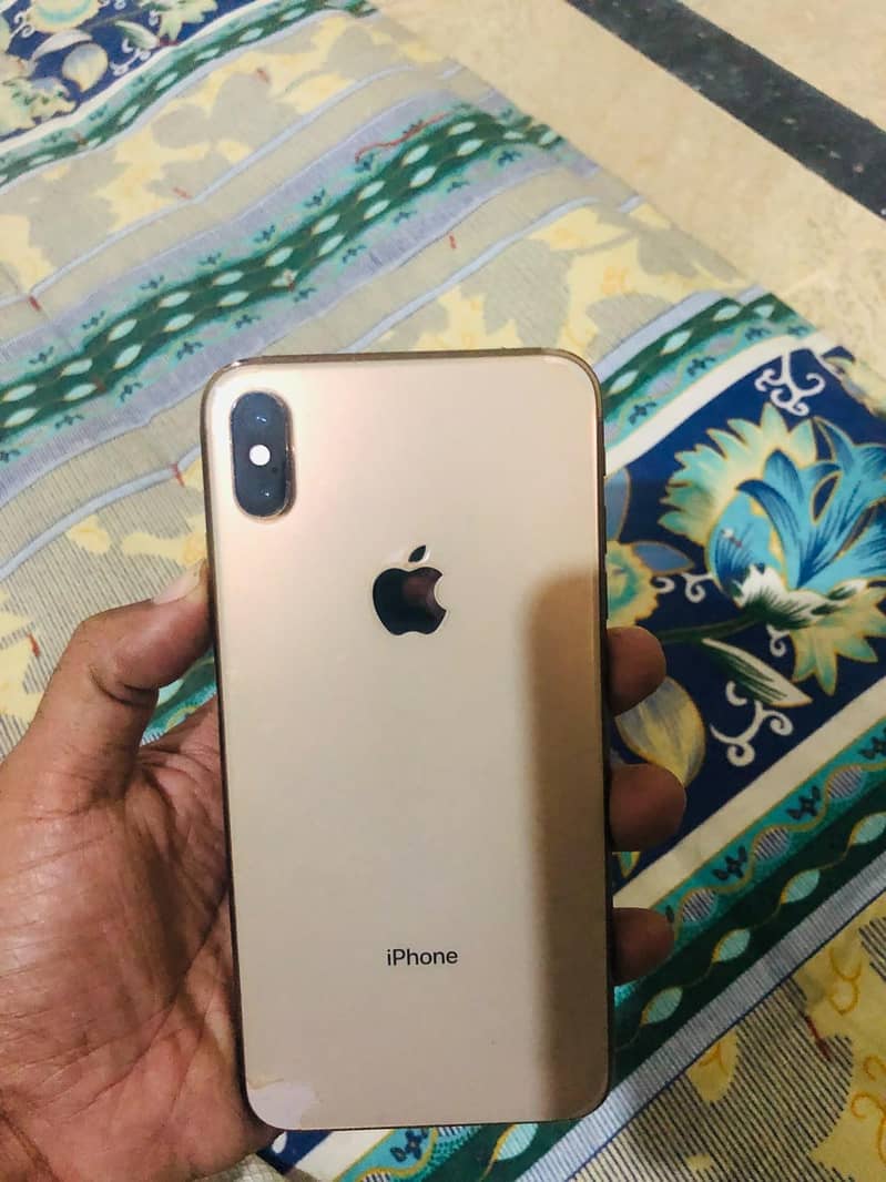 Apple iPhone XS Max 0