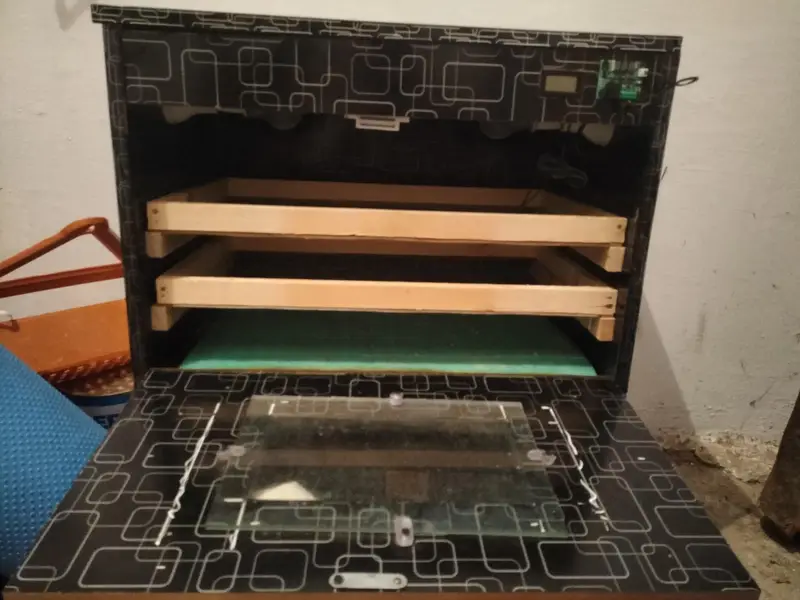 Incubator — photo 2