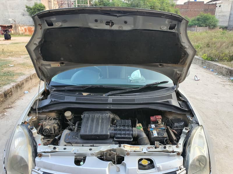 Suzuki Swift 2011 3