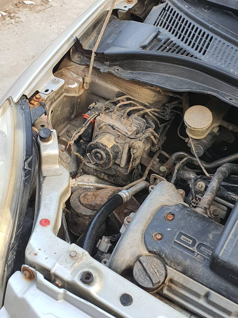 Suzuki Swift 2011 5