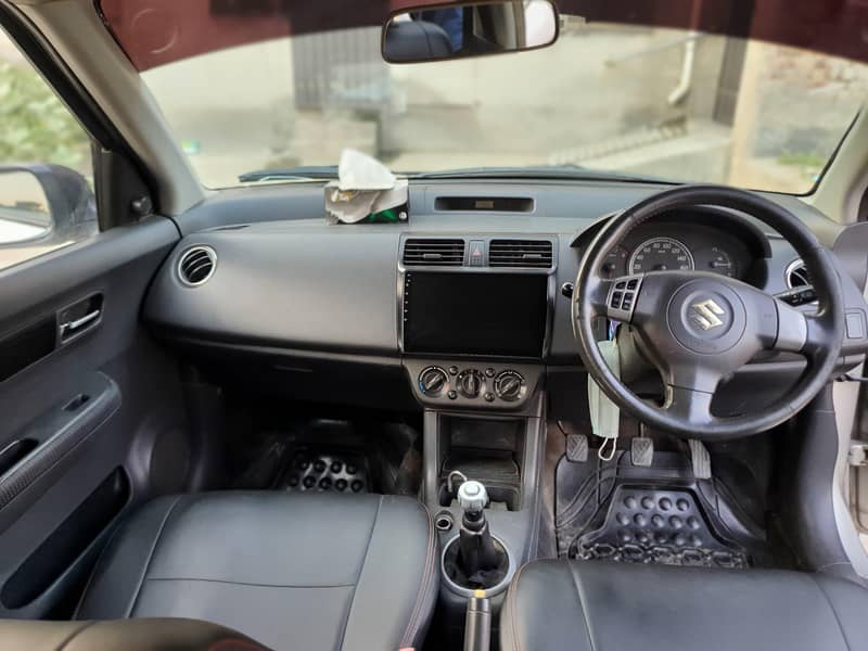 Suzuki Swift 2011 6