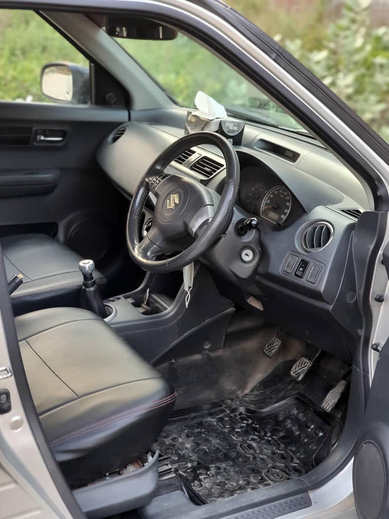Suzuki Swift 2011 9
