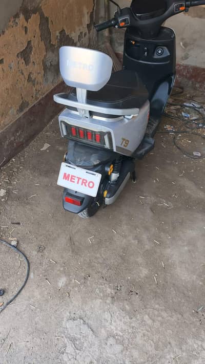 installments package for faimly 1 lakh advance MeTro T9 sporty full or