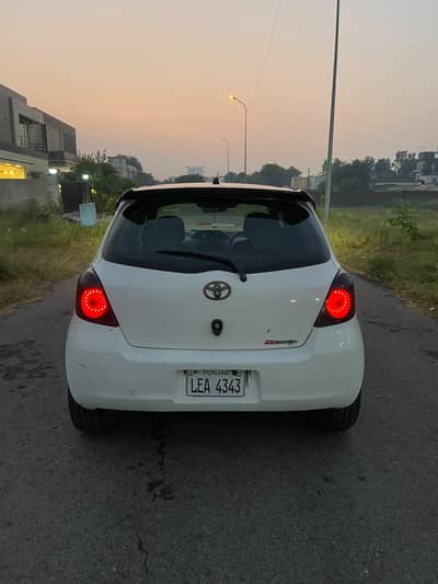 Toyota Vitz 2009