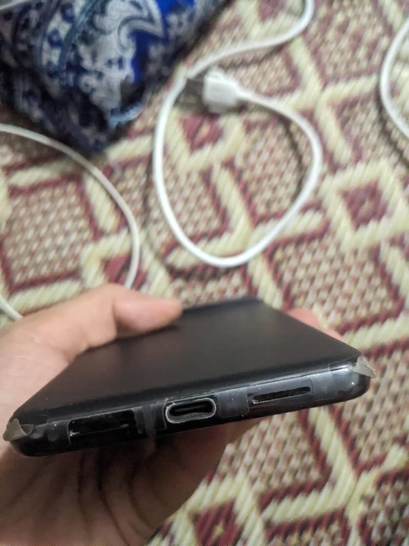 Google Pixel 8 Pro 2