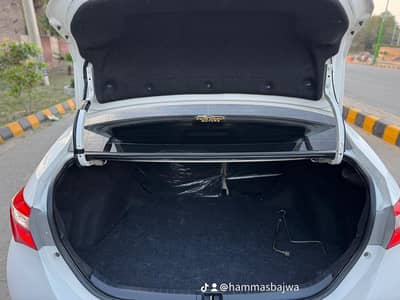 Toyota Corolla Altis grande 2016