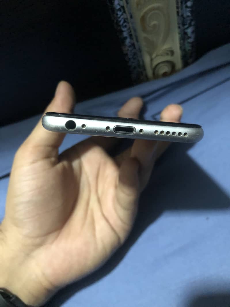 Apple iPhone 6S 2