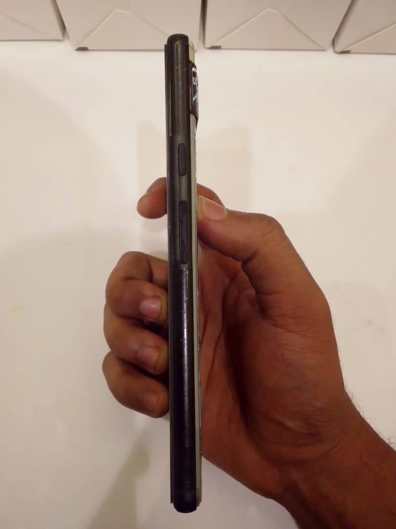 Google Pixel 6a 3