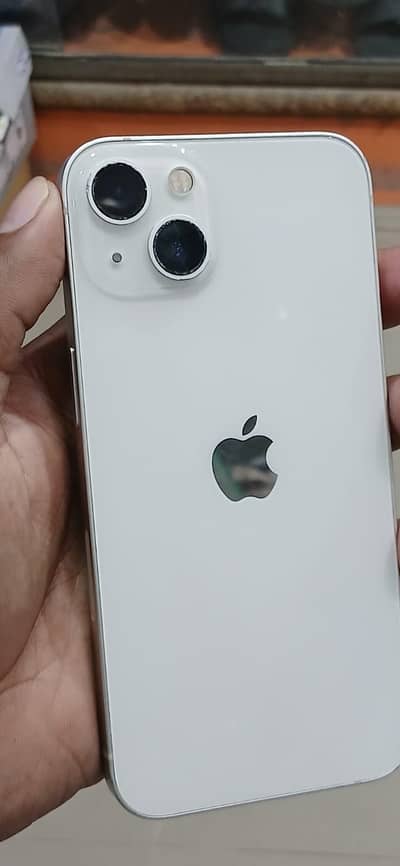 Apple iPhone 13 water pack