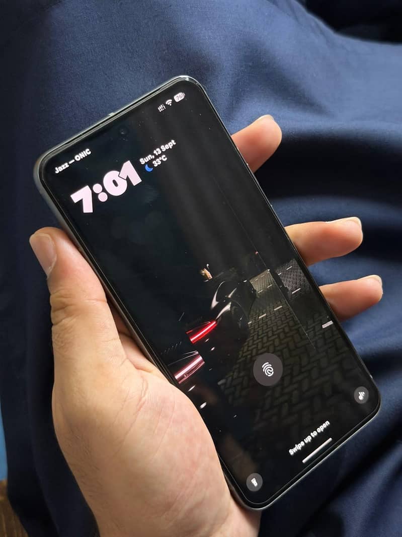 Google Pixel 8 5