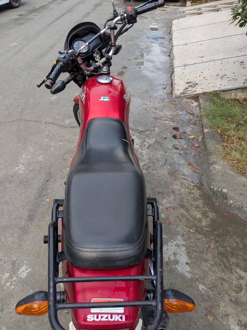 Suzuki GD110 5